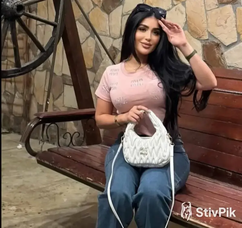 Razan لبنانيه